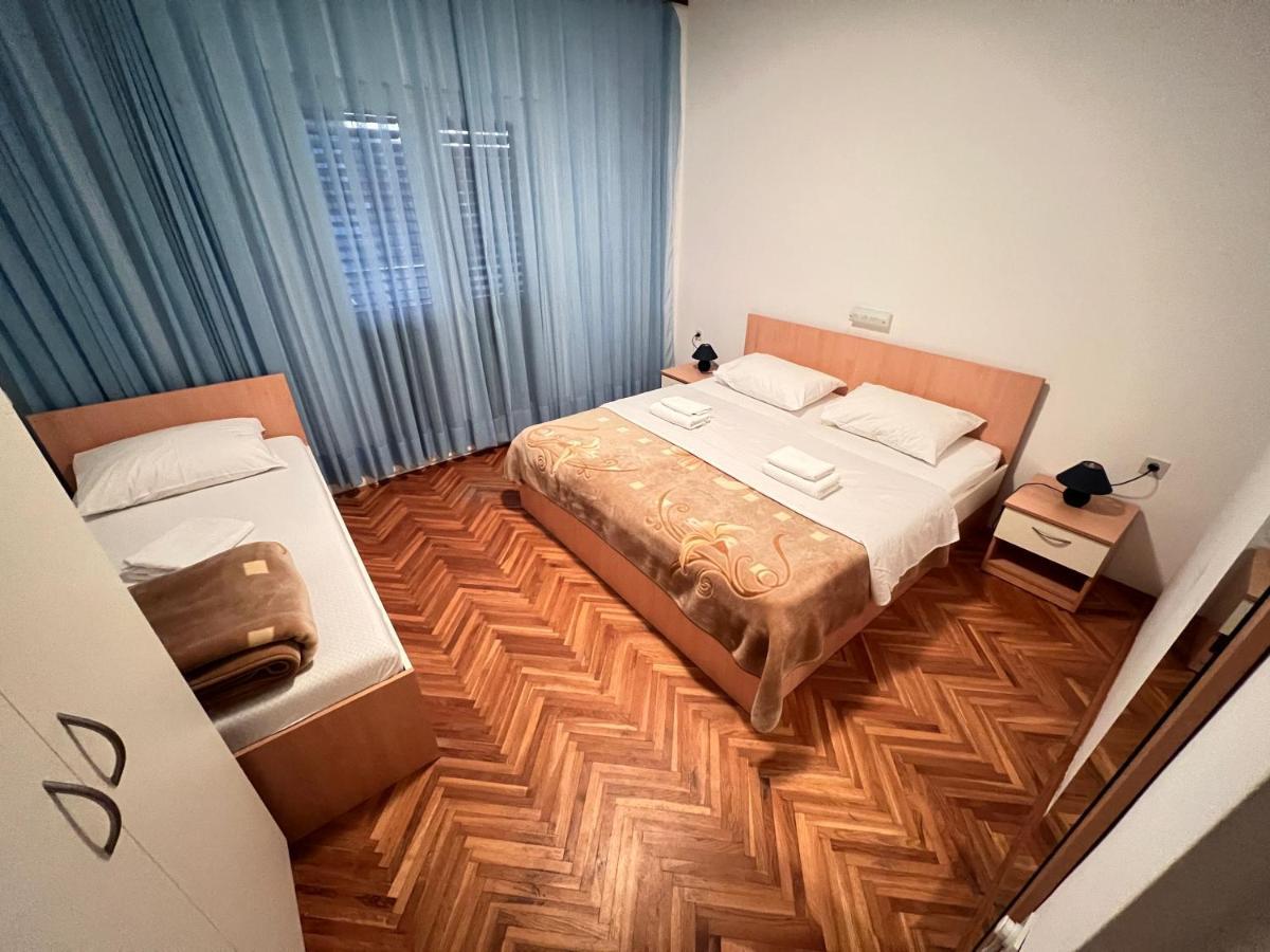Apartments Piculjan Lopar Ngoại thất bức ảnh