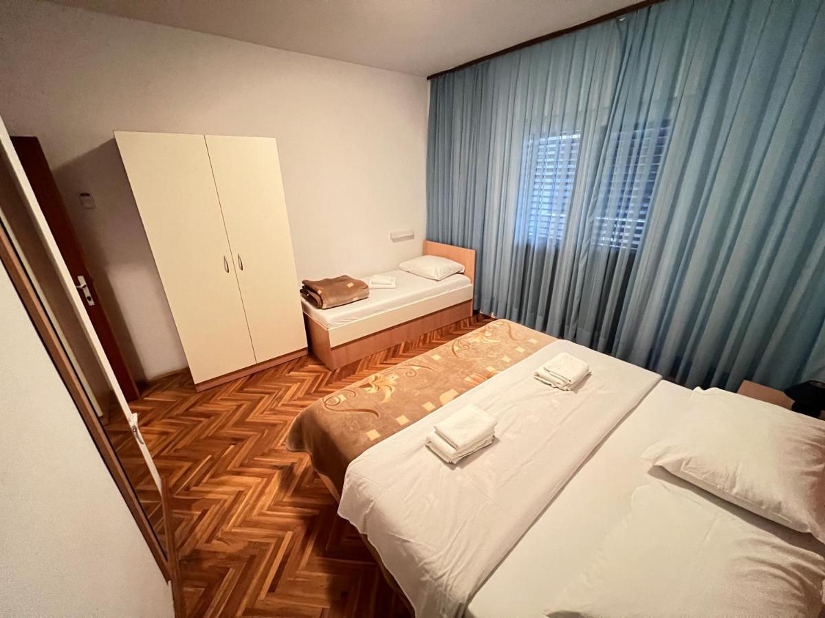 Apartments Piculjan Lopar Ngoại thất bức ảnh