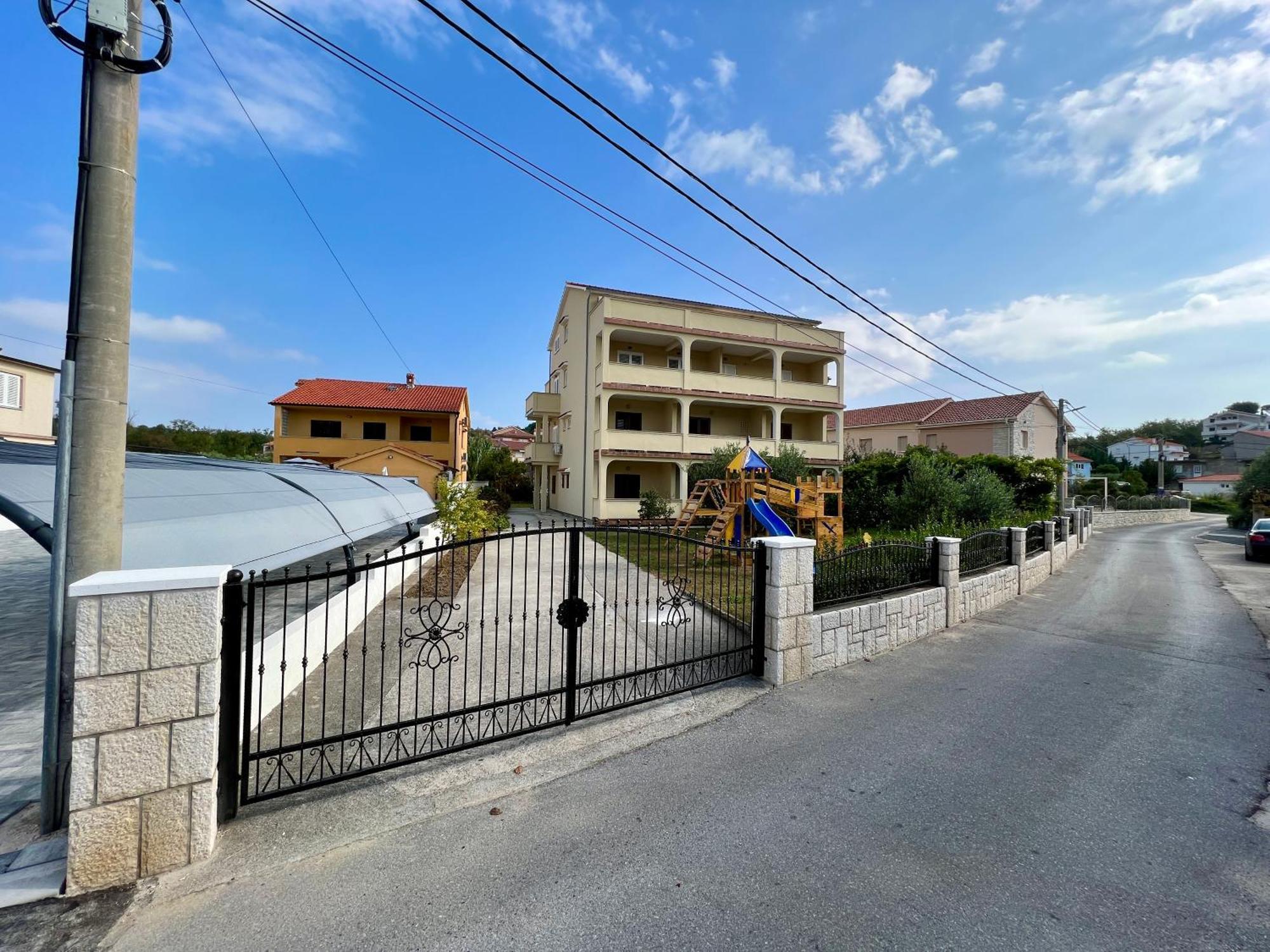 Apartments Piculjan Lopar Ngoại thất bức ảnh