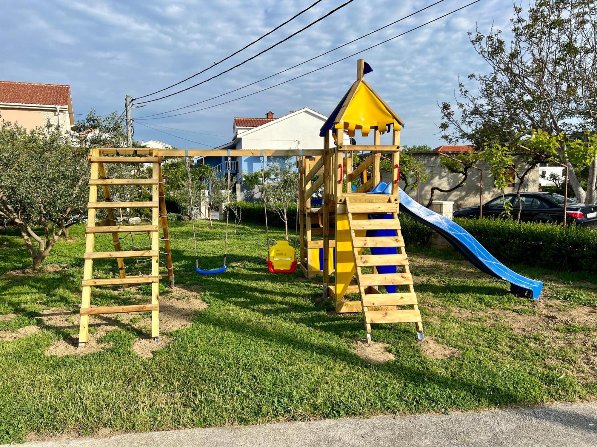 Apartments Piculjan Lopar Ngoại thất bức ảnh